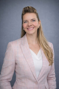 Ali Cuthbertson (photo)